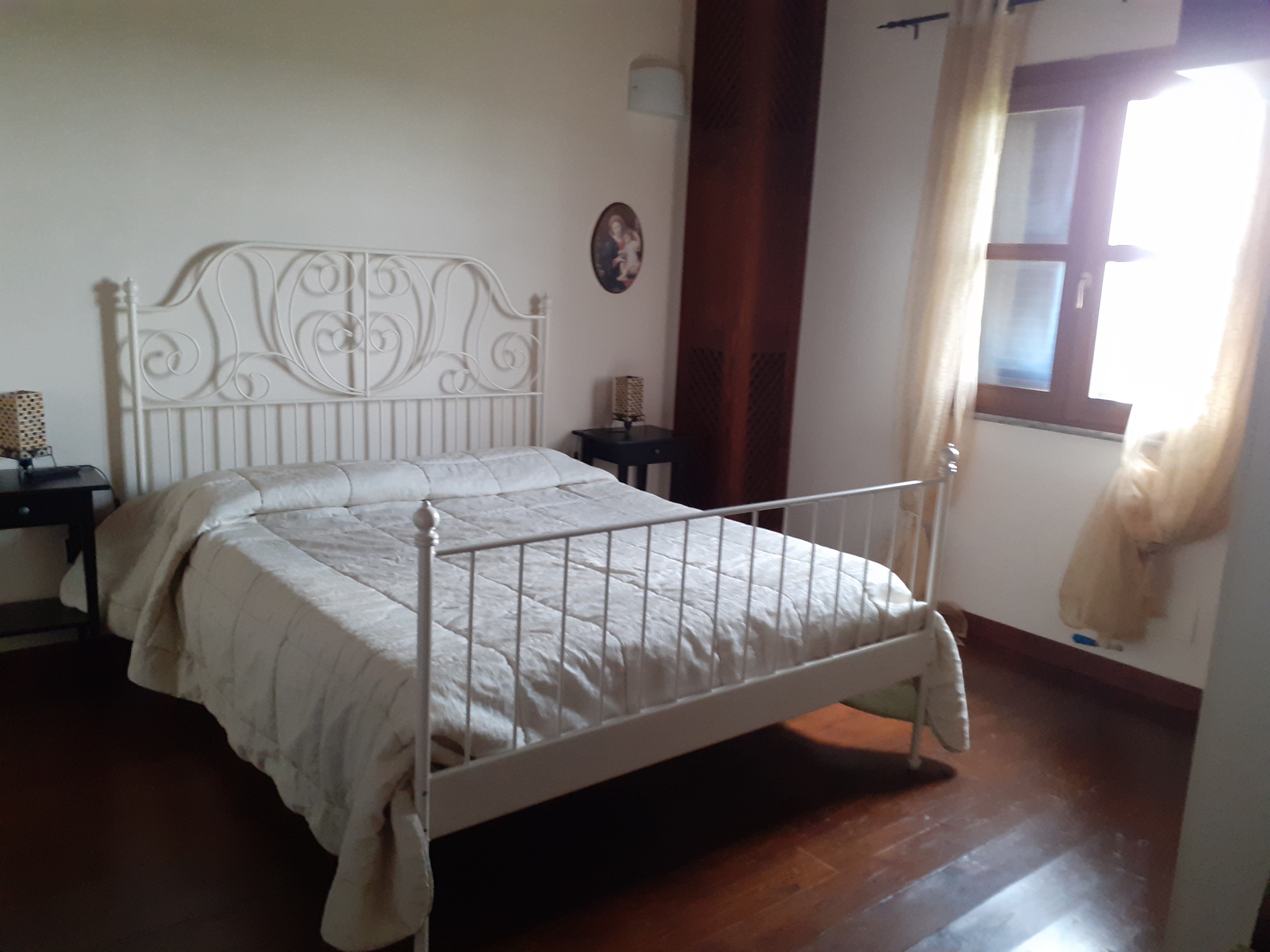 "Uliveto" maison au milieu d'un verger d'oliveraies