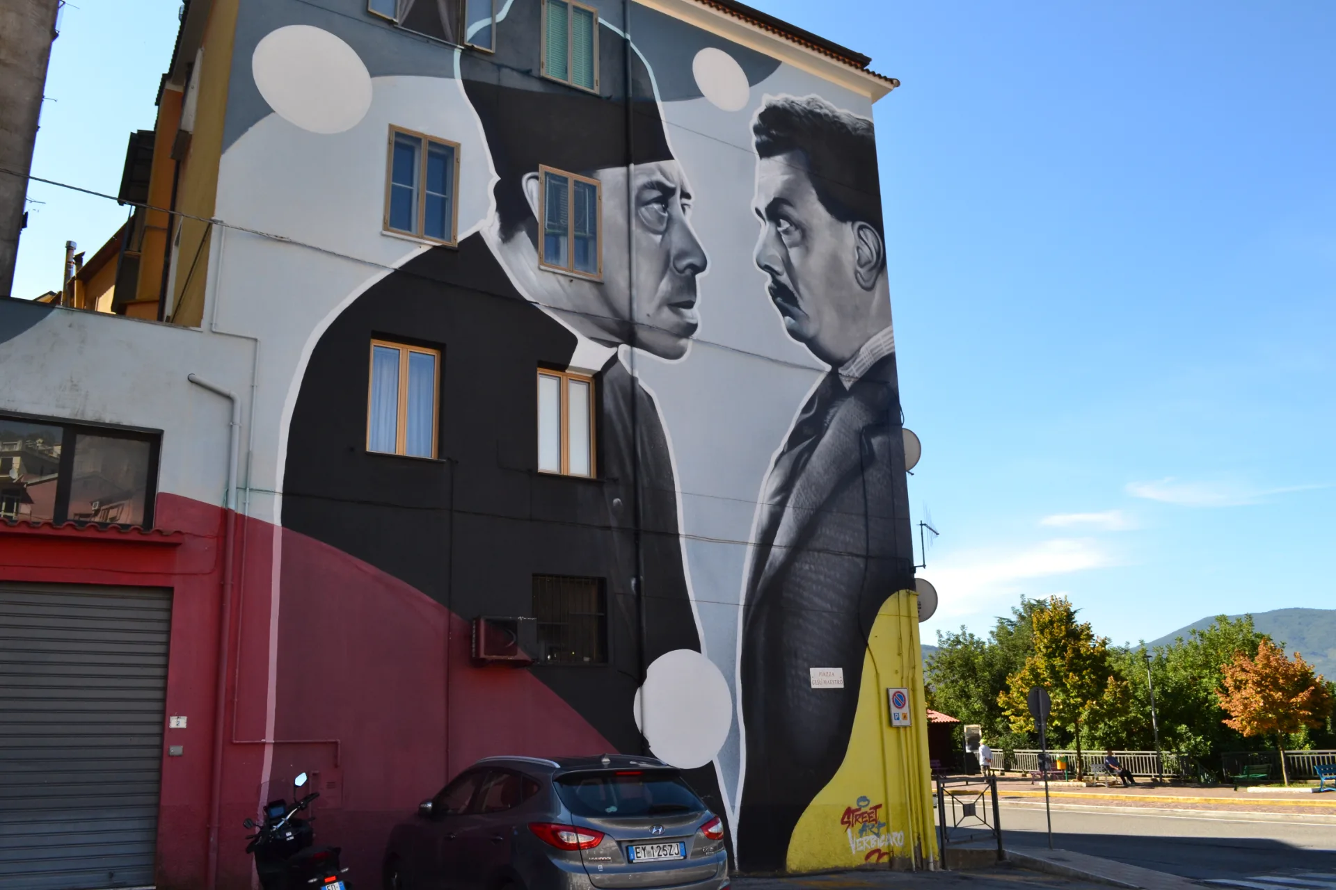 Murales